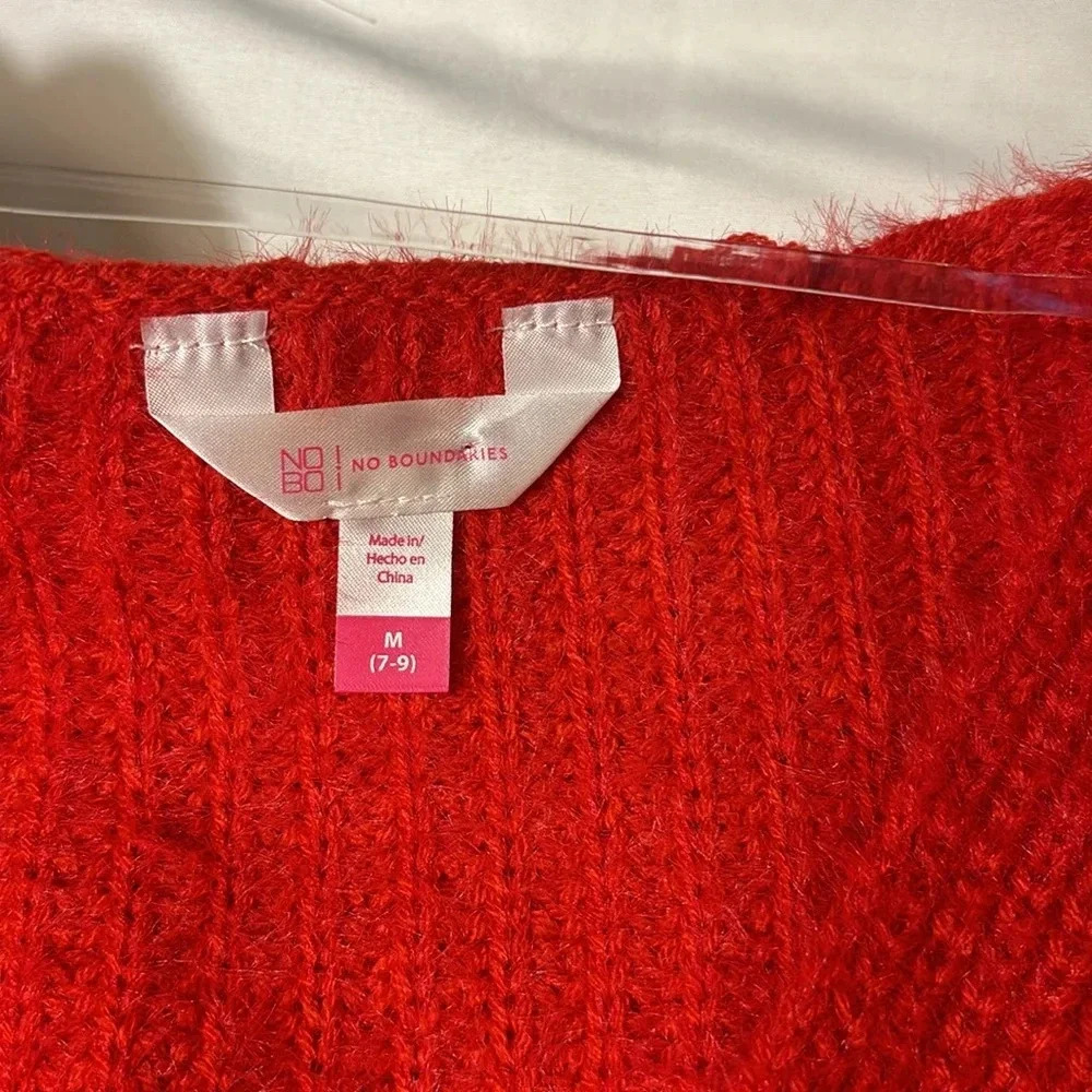 Red Twist Front Pearl Embellished Valentine Sweater size Medium - Picture 5 of 11